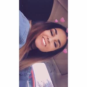 Meet your Posher, Ciara